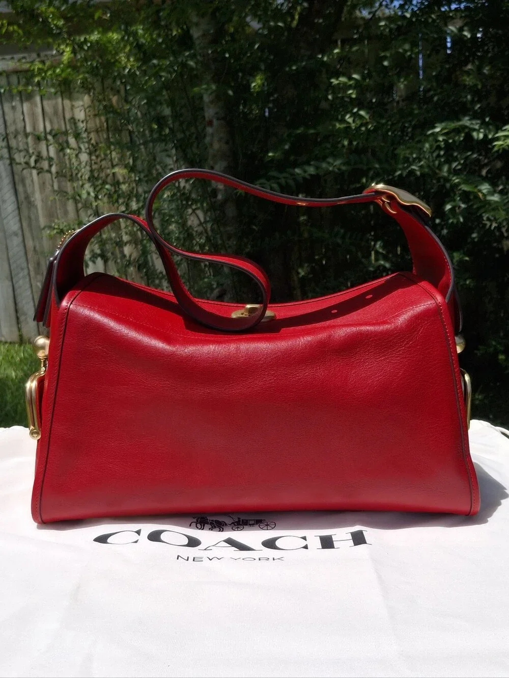 Coach Limited Re-Edition Scarlett Red Leather The Turnlock Haversack Bag #CDZ12